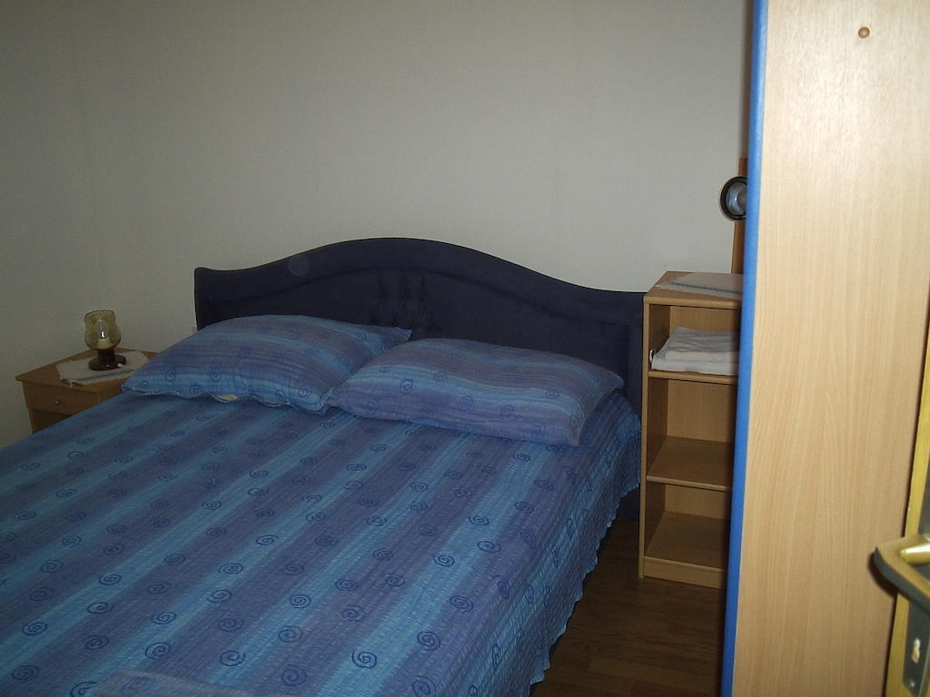 Apartments Holiday Lumbarda Room photo