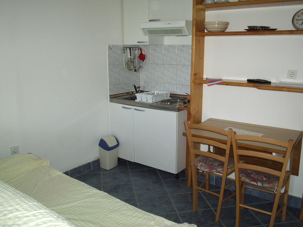 Apartments Holiday Lumbarda Room photo